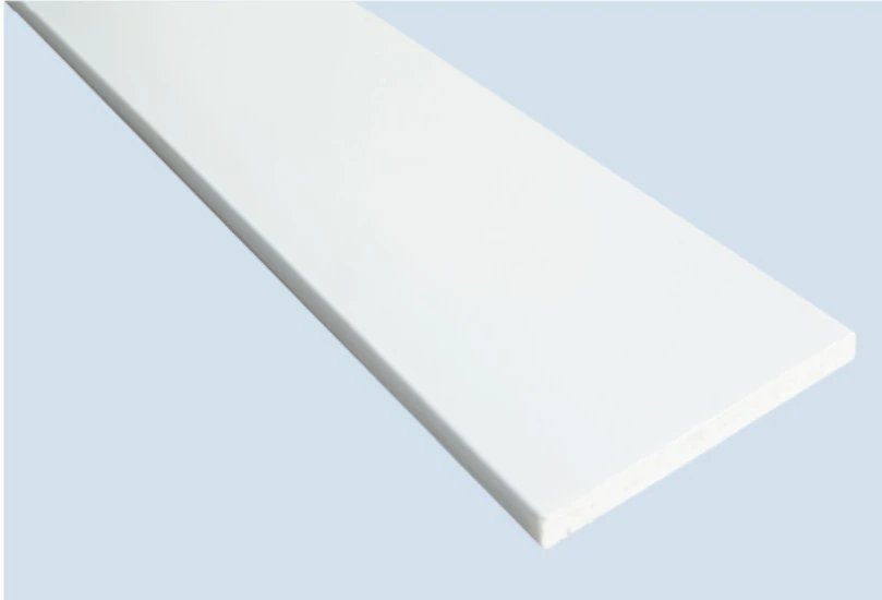 Bord recte del sòcol PS blanc